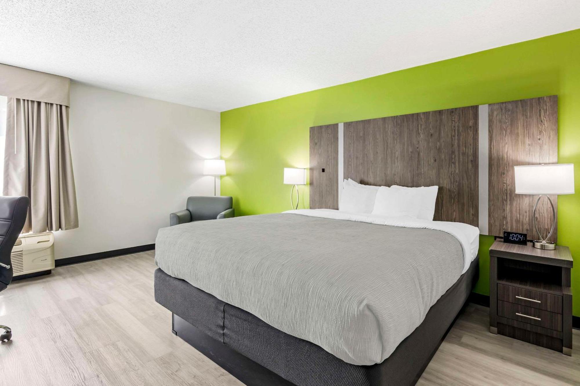 Quality Inn Clarksville - Exit 11 Екстериор снимка