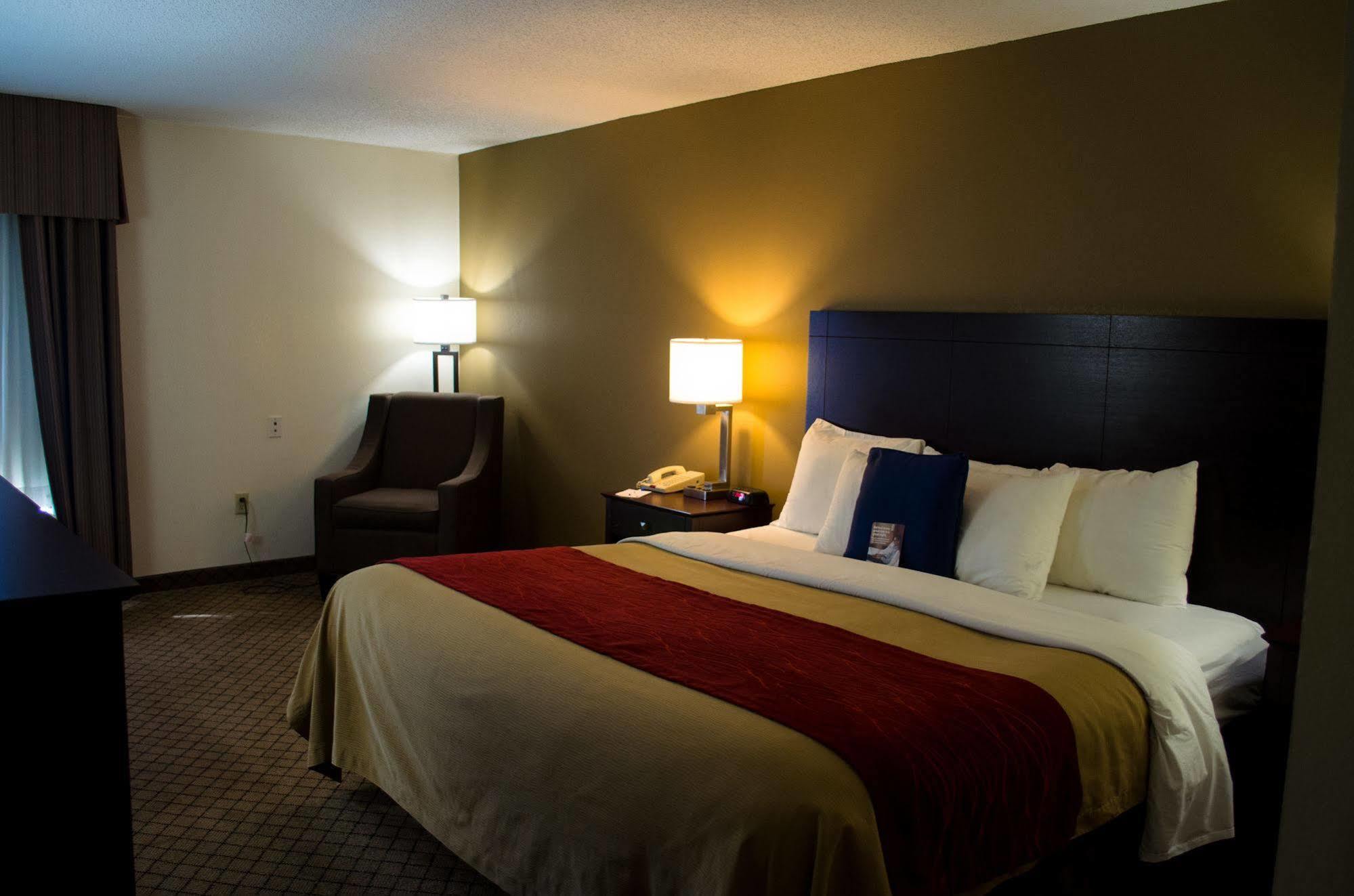 Quality Inn Clarksville - Exit 11 Екстериор снимка