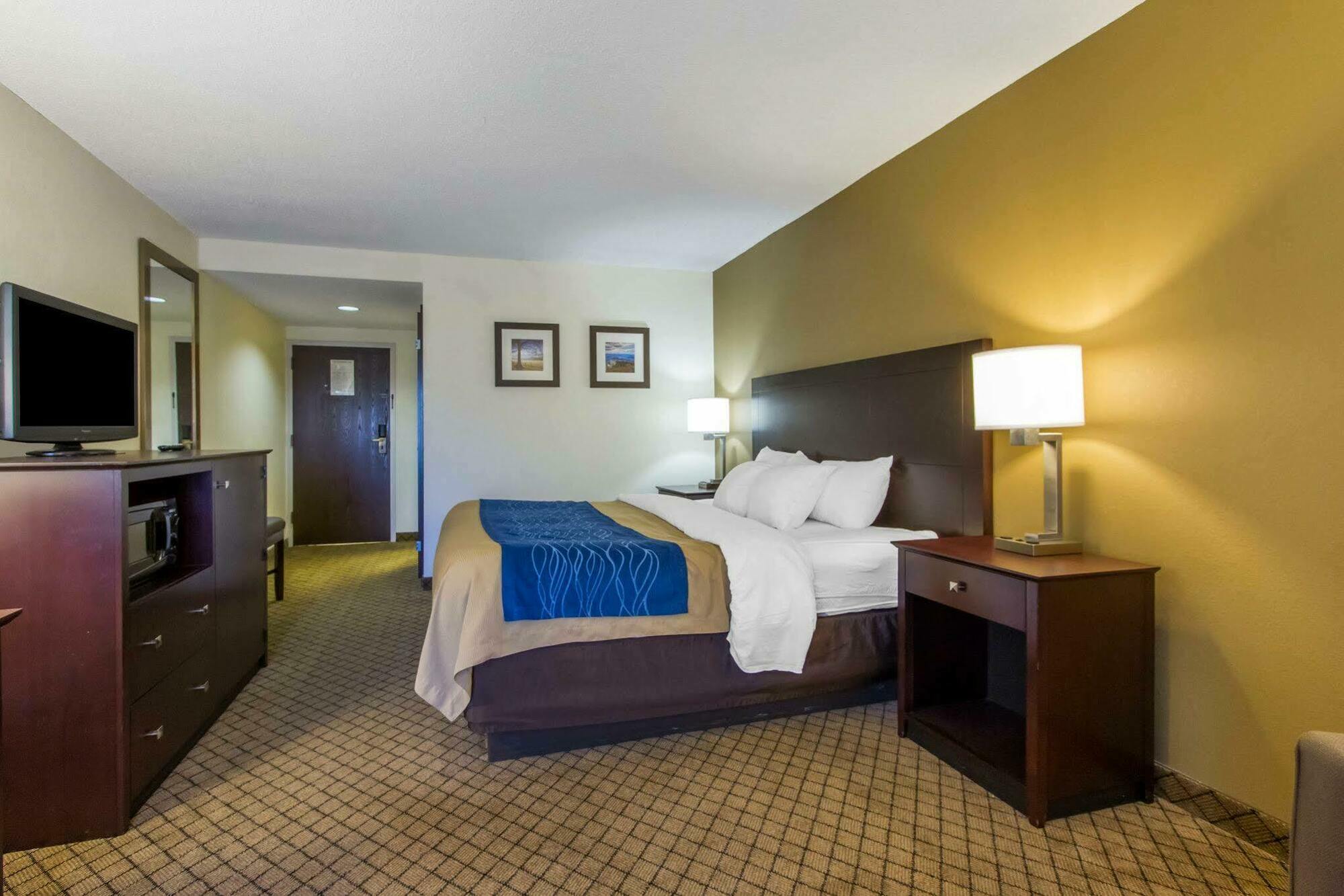 Quality Inn Clarksville - Exit 11 Екстериор снимка