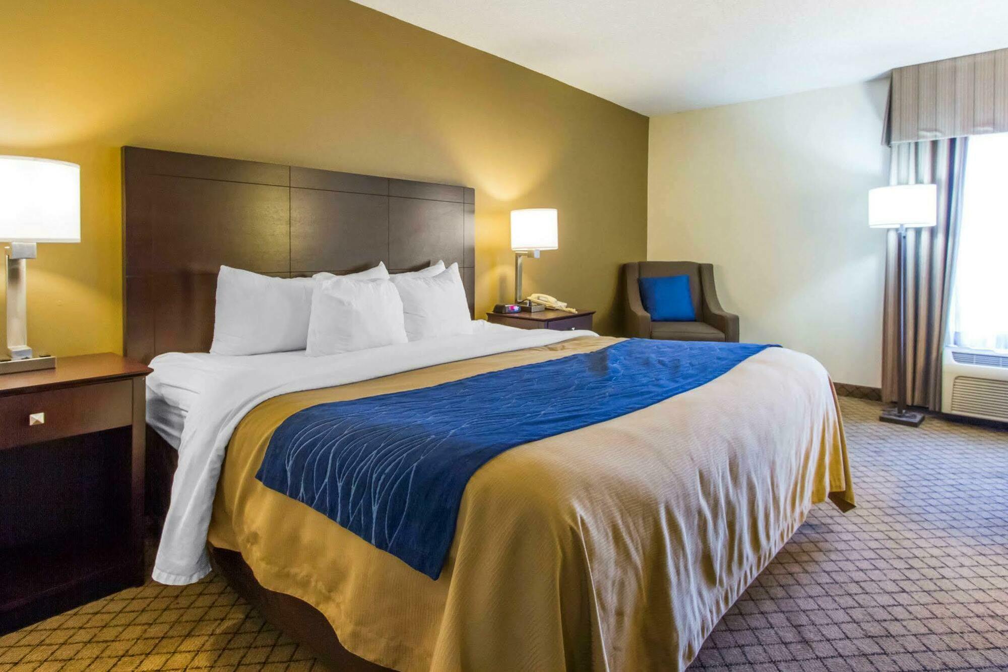 Quality Inn Clarksville - Exit 11 Екстериор снимка
