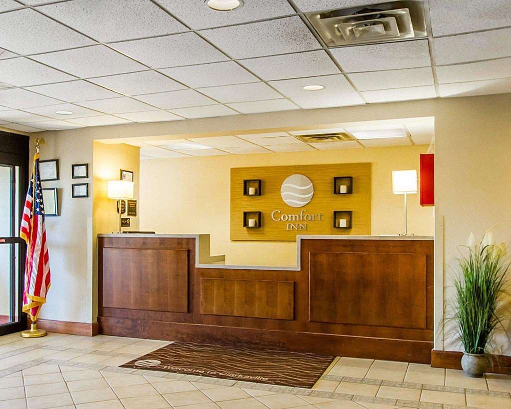 Quality Inn Clarksville - Exit 11 Интериор снимка